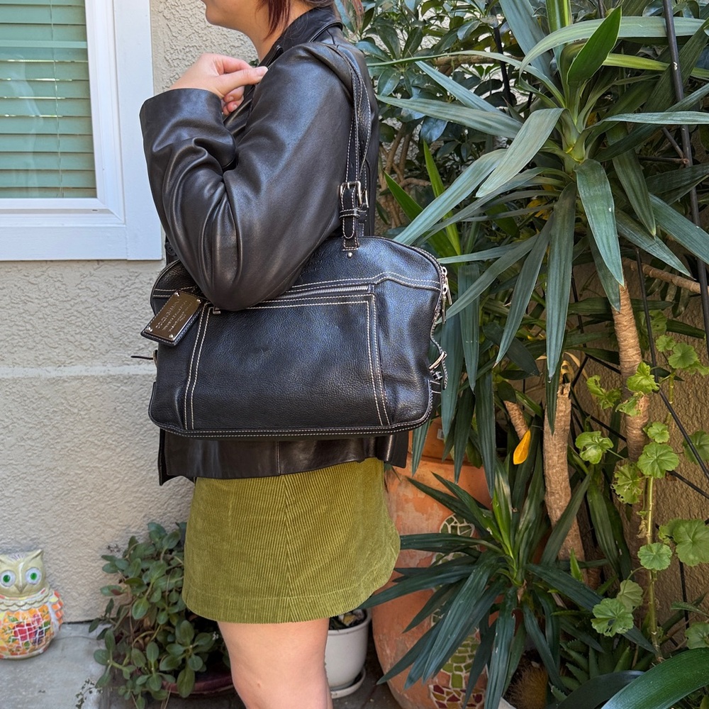 Vintage Dolce & Gabbana Black Leather Via San Damiano,7 - Milano Italia Tote Bag - Picture 4 of 16